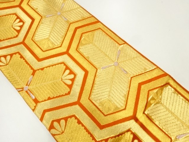 アンティーク　毘沙門亀甲に若松模様織出し袋帯（着用可）